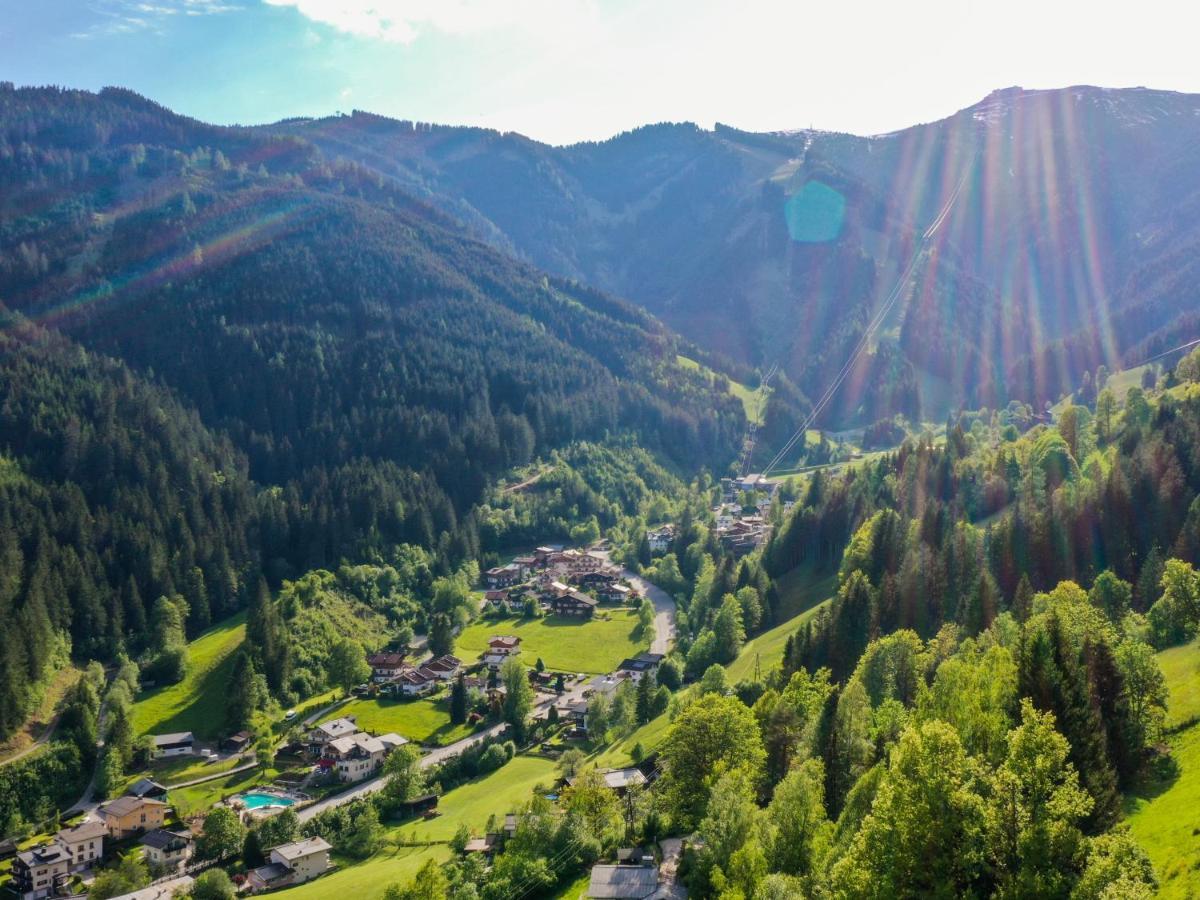 Der Sonnberg - Alpinlodges Zell am See Exterior photo