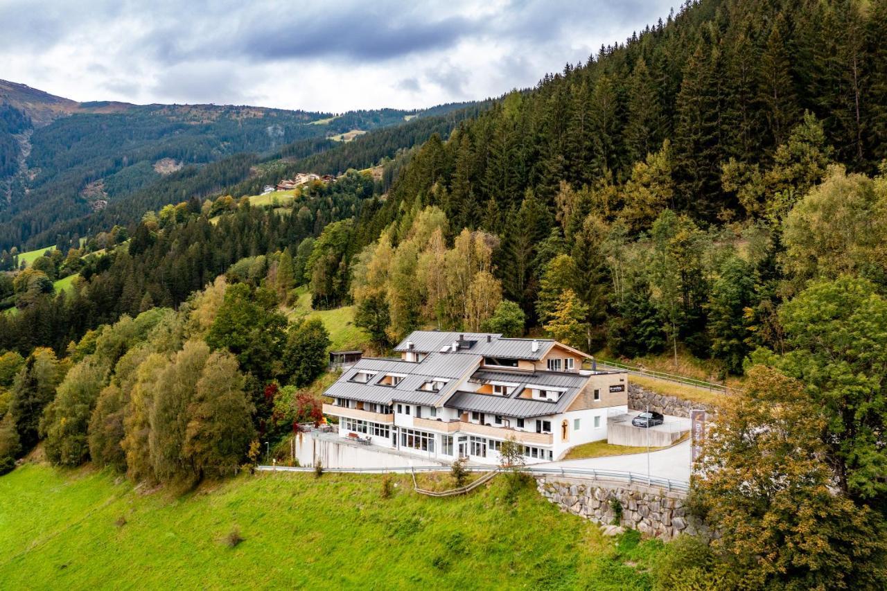 Der Sonnberg - Alpinlodges Zell am See Exterior photo